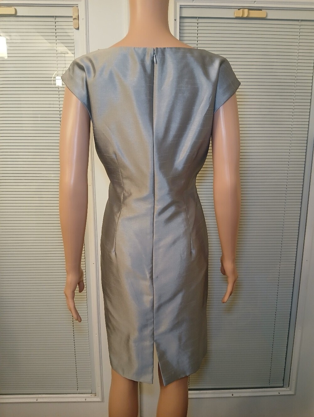 Jessica Howard Silver Ruched Sheath Dress with Beaded Neckline - Picture 4 of 6